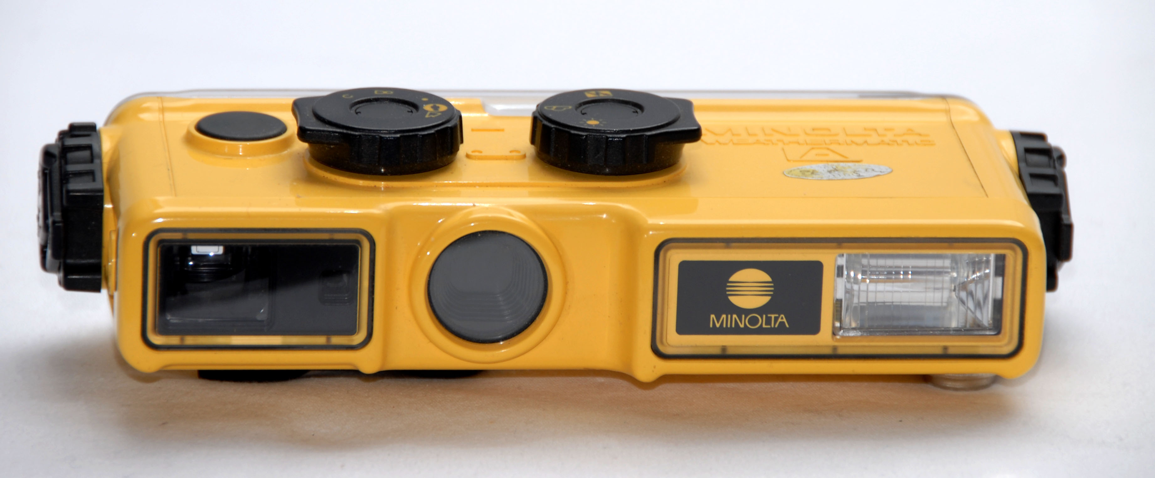 MINOLTA WEATHERMATIC  A